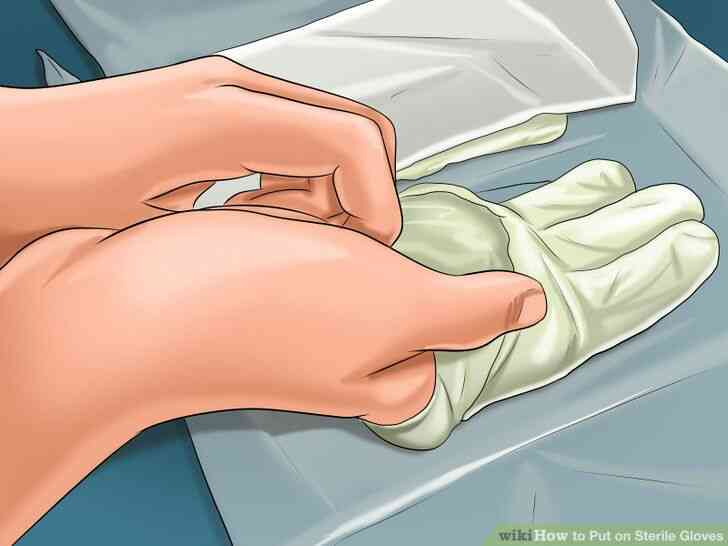 Image intitulée Mettre des Gants Stériles Étape 11